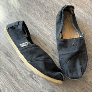 TOMS OG Black Canvas shoes